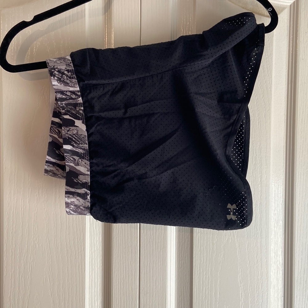 Under armour large or xl
